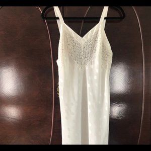 Beautiful Linda Full Length Nightgown